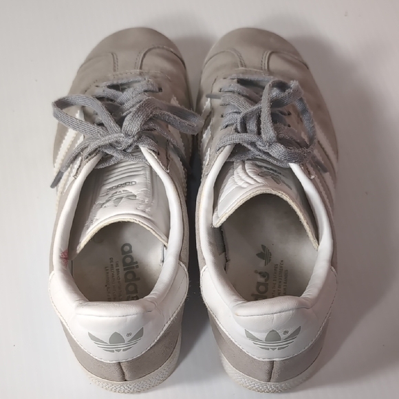 Adidas Women's Gazelle Sneakers in Gray and White Size 7 - Picture 5 of 11